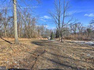 3 W Ridge Rd, Dillsburg, PA 17019