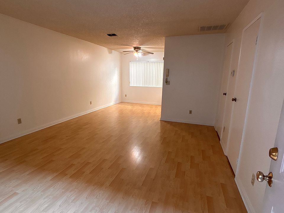 1st image of 446-448 Myrtle St #448-3