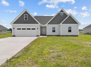 304 Sailors Way, Elizabeth City, NC 27909