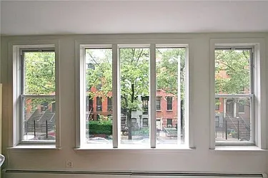 Rented by R New York