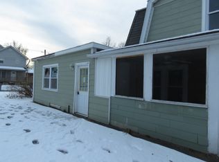 44 Juliette St, Chicopee, MA 01013