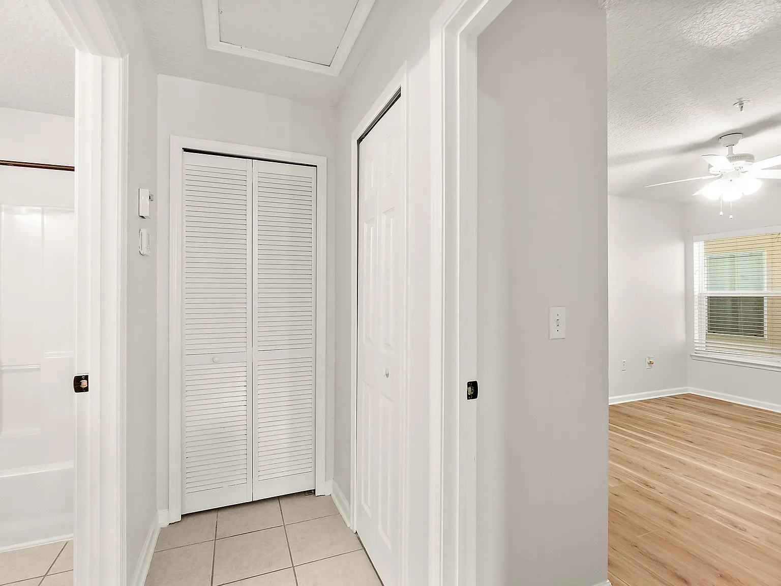 2 bed, 1079 sqft, $1,775 — Photo 3