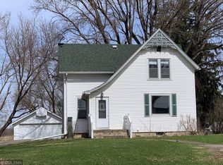 1120 2nd St, Kenyon, MN 55946
