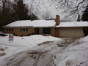 1st image of 1718 McGregor St