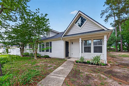 21090 Aldens Oak Photo 1