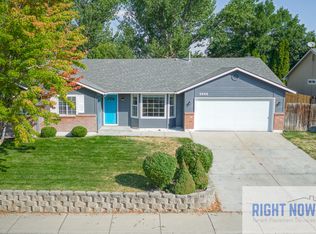 2958 E Dagger Falls Dr, Eagle, ID 83616