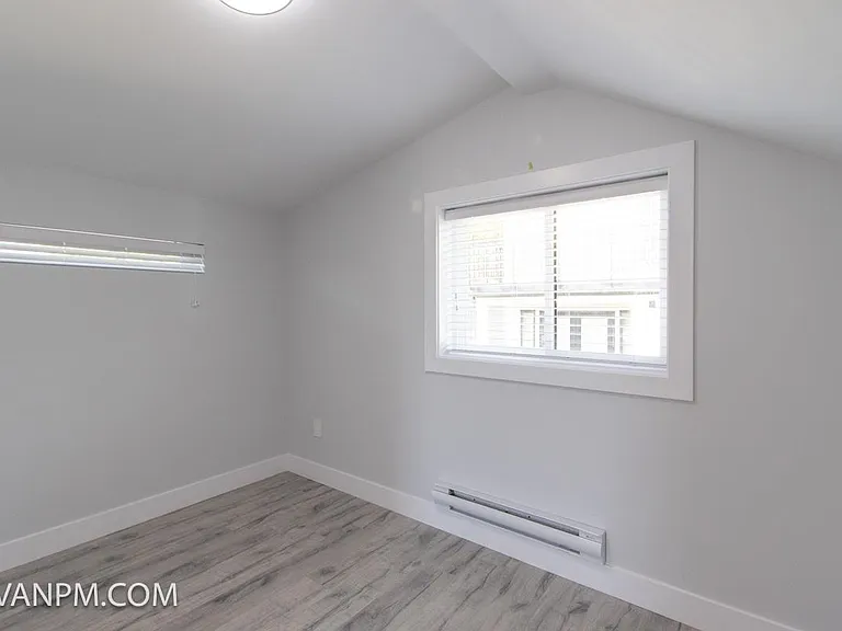 55XX Melbourne St #3 — Photo 6