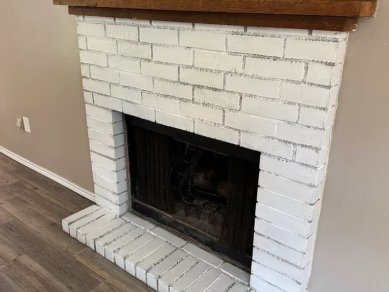 2405 Long Dr #A — Photo 2