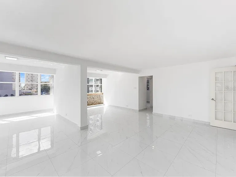 54 Kings Ct #2B — Photo 7