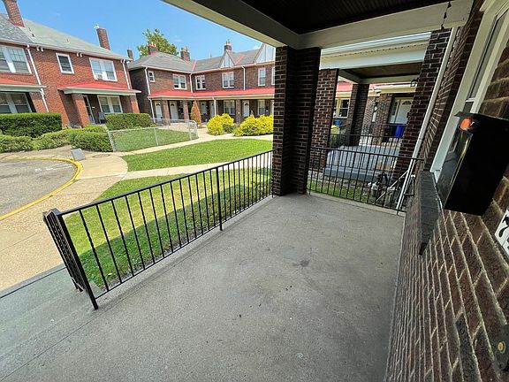 3rd image of 7448-63 Penfield Ct