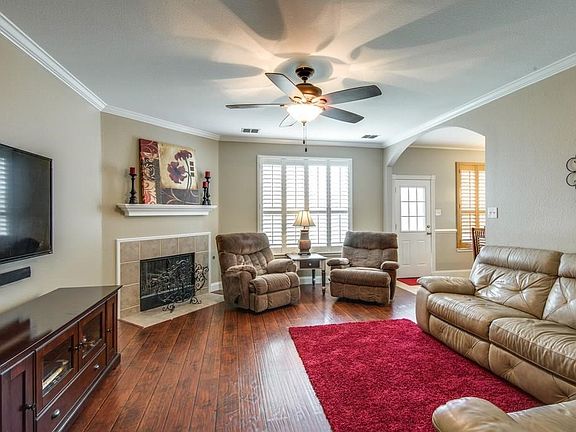 4th image of 11401 Gloriosa Dr