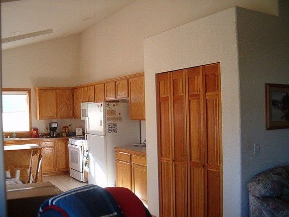 5th image of 15305 33rd Ave E
