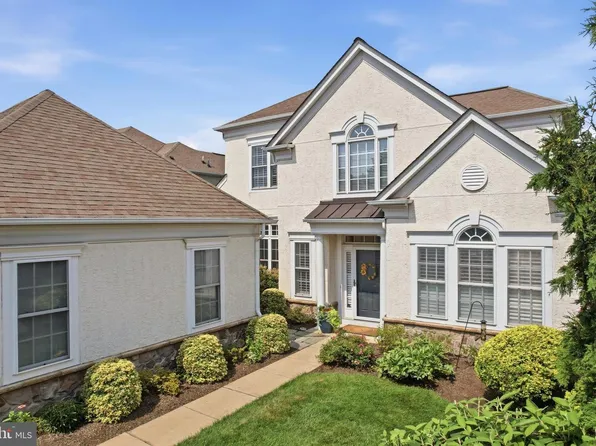 276 Goldenrod Dr, Lansdale, PA 19446