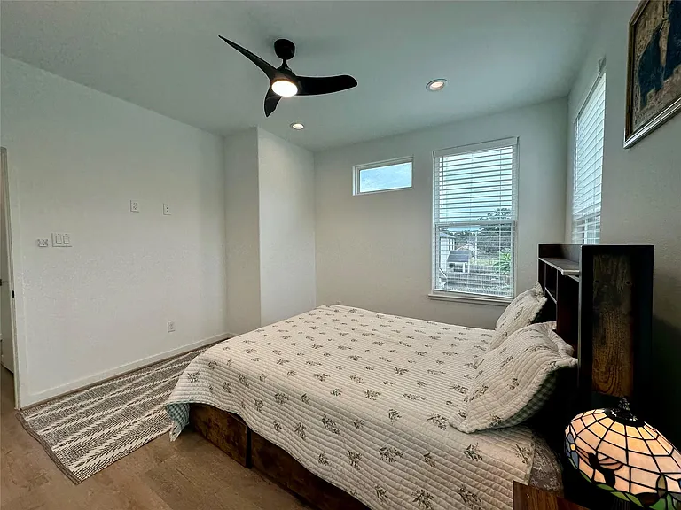 203 Danna Ln #D — Photo 11