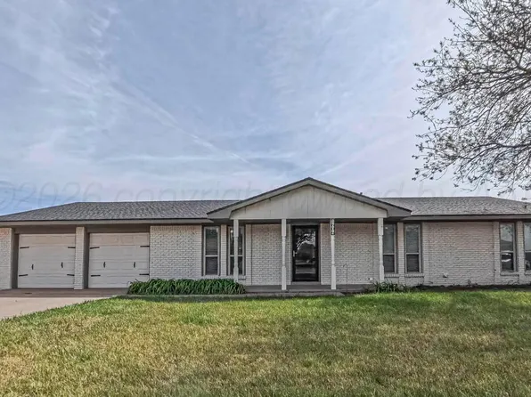 1604 Pecan Ave, Panhandle, TX 79068