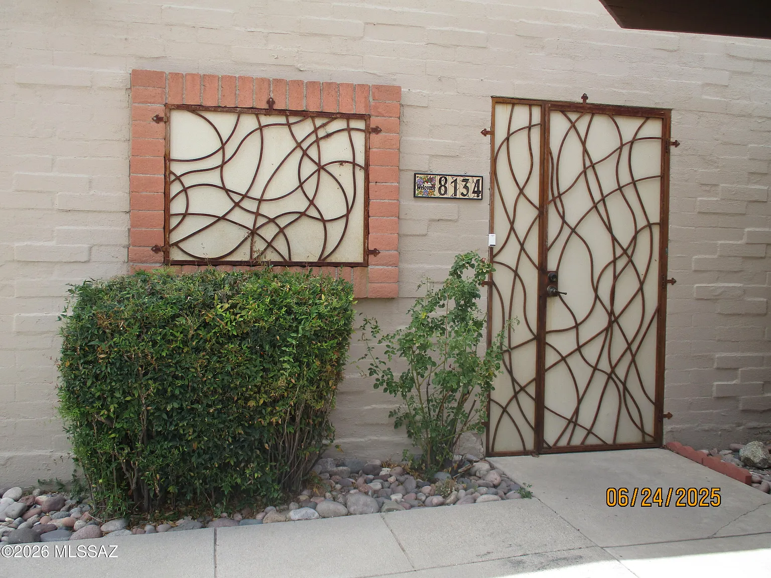 3 bed, 2.0 bath, 1476 sqft, $1,895 — Photo 3