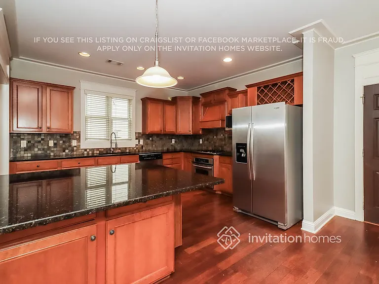 3132 Cunningham Ln — Photo 6