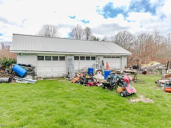 3rd image of 2242 Dock Rd