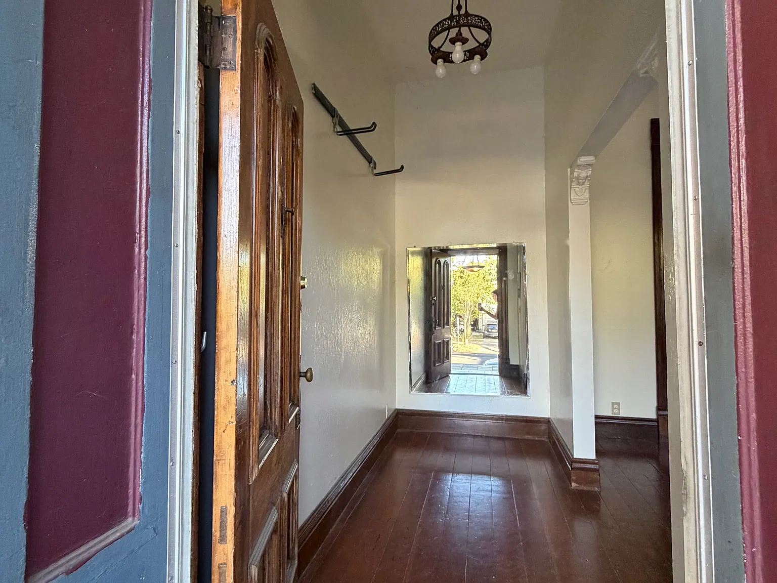 2 bed, 1235 sqft, $2,500 — Photo 2