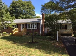 344 Old Post Rd, North Attleboro, MA 02760
