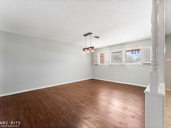 4th image of 1714 Avenue G