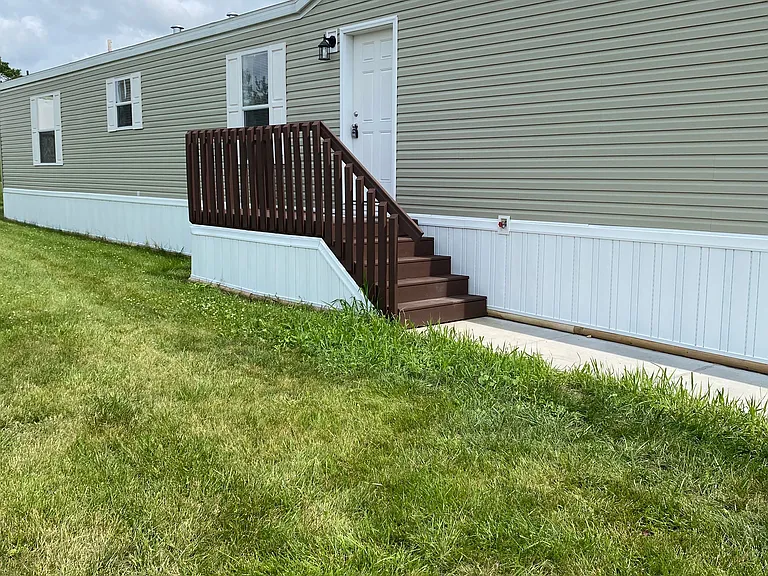 Cedar Terrace — Photo 26