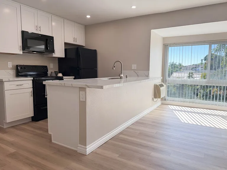 Vue at Lake Murray Apartments — Photo 13