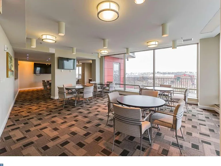 GREAT ROOM FOR GREAT PARTIES!