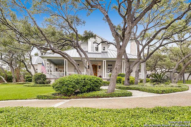 1st image of 2 Camden Oaks