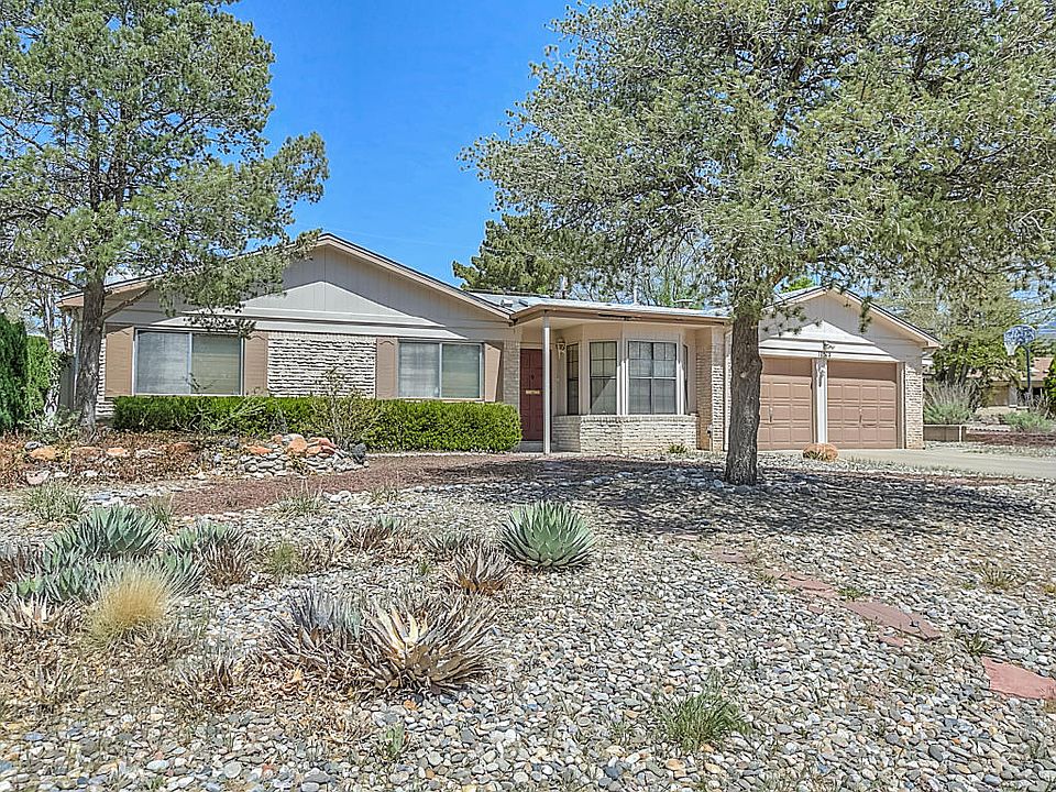 1st image of 11513 Tahiti Pl NE
