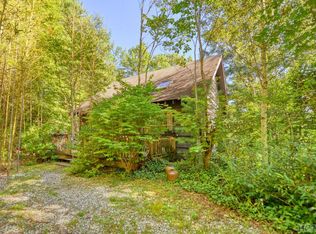 1100 Blue Valley Rd, Highlands, NC 28741
