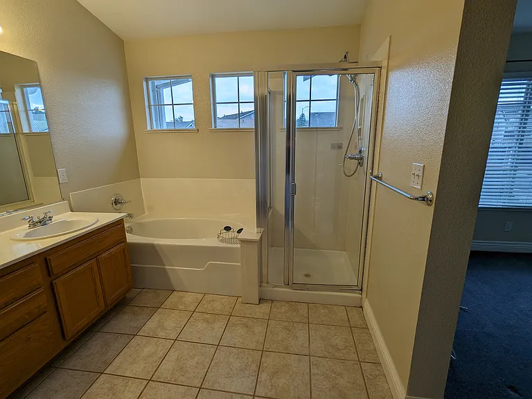 25539 Foggy Glen Dr — Photo 20
