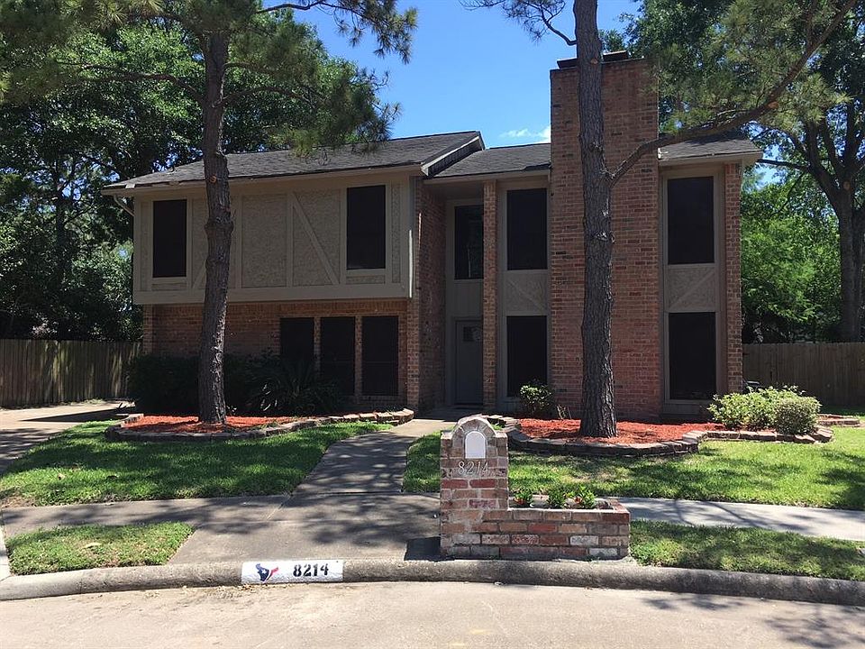 1st image of 8214 Greenbank Ln