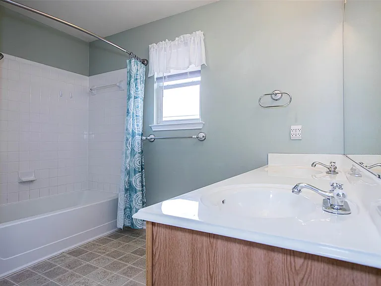 814 Lantana Ln — Photo 19
