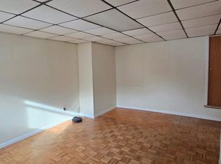 188 Rockne Rd, Yonkers, NY 10701