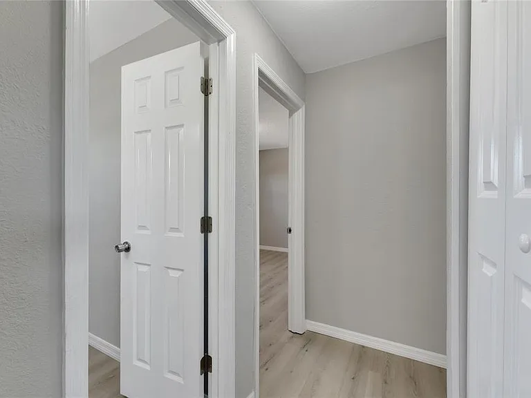 527 Fox Run Trl — Photo 27
