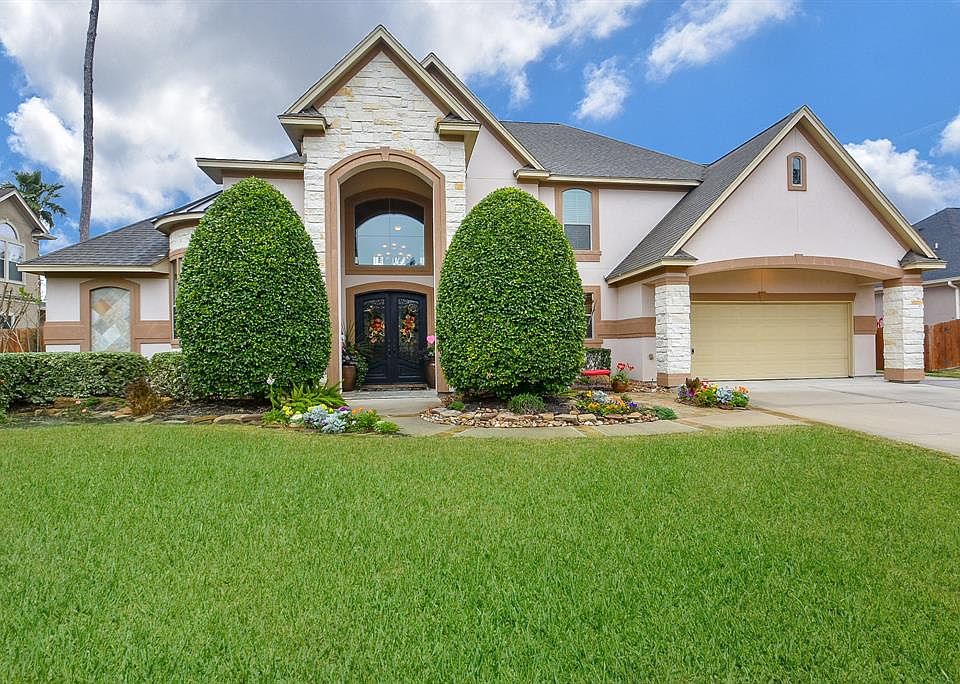 1st image of 15706 Blanco Trails Ln