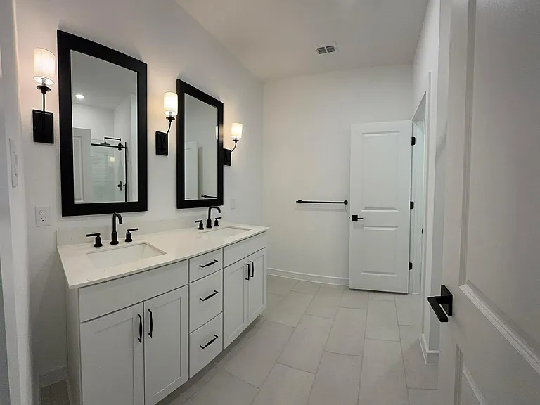 4723 Bay Vista Dr — Photo 18