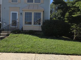 2 Redfield Ct, Nottingham, MD 21236