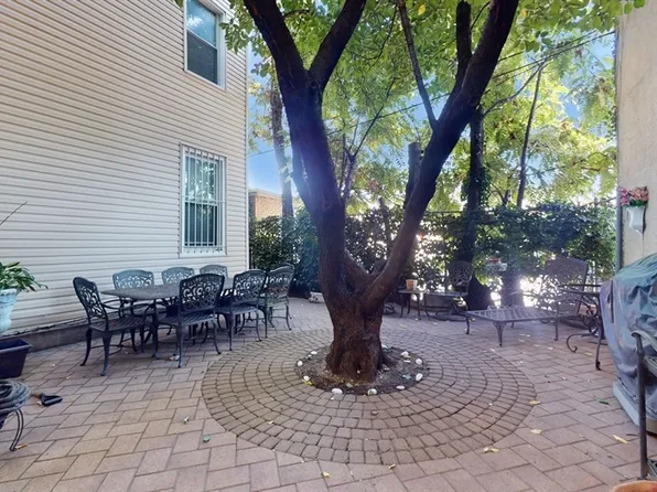 32-25 30th Street image 27 of 32