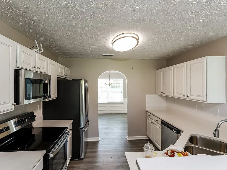 125 Heaton Place Trl — Photo 6