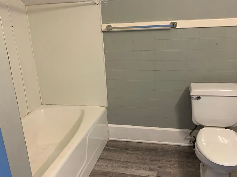 Upstairs bathroom