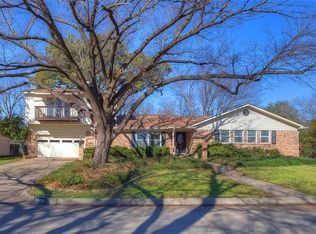 6900 Bal Lake Dr, Fort Worth, TX 76116