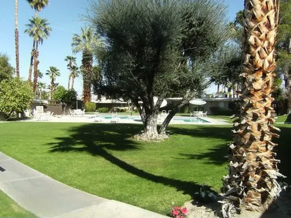 73165 Tumbleweed Ln, Palm Desert, CA 92260
