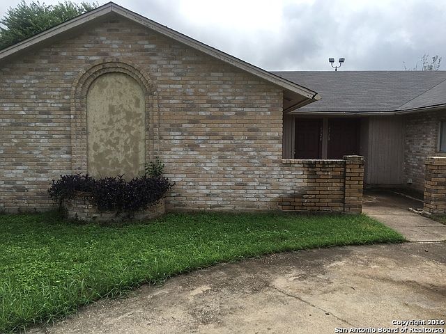 1st image of 4720 Oakfield Way