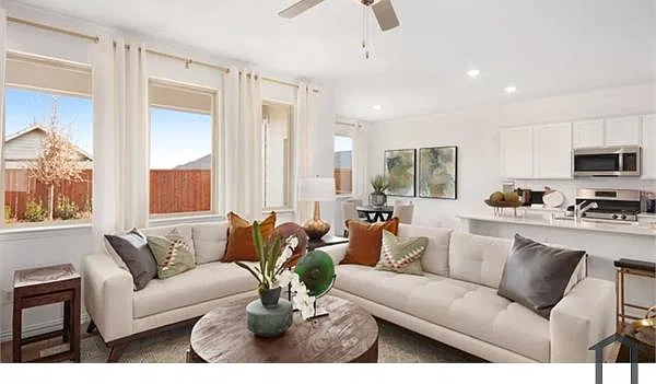 4 bed, 2000 sqft, $2,650 — Photo 2
