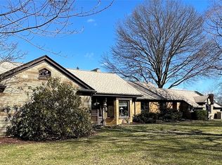 526 Ridgeleigh Dr, Minerva, OH 44657