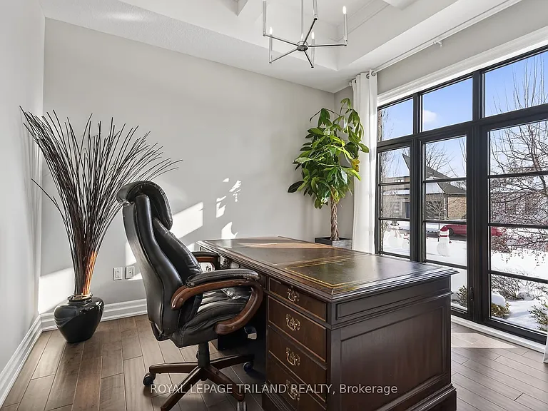 9861 Glendon Dr #218 — Photo 21