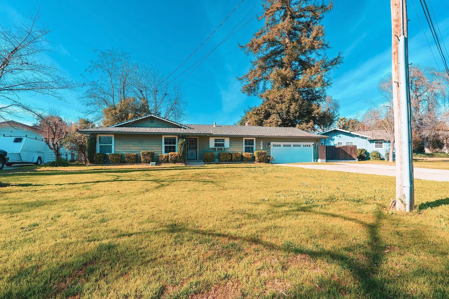 1541 W North Bear Creek Dr photo 1