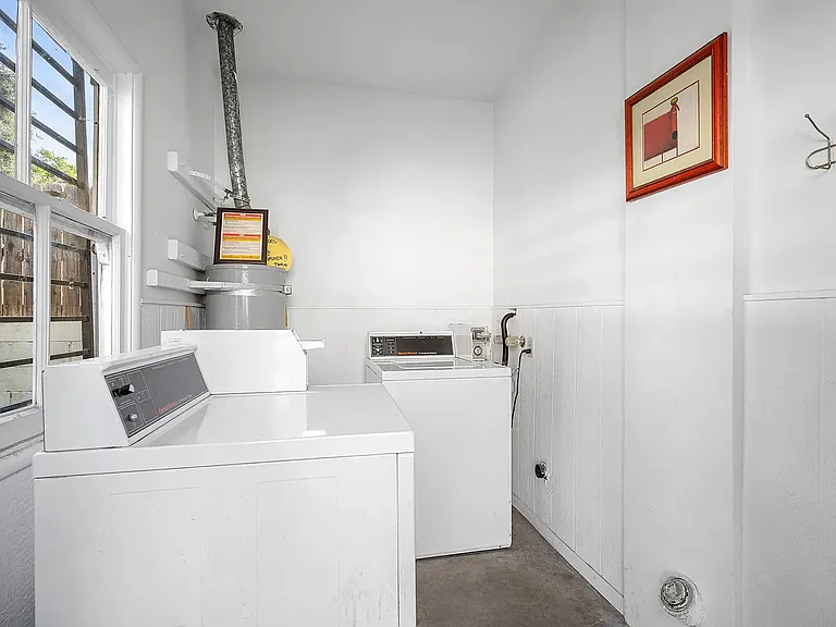 10230 Silverton Ave — Photo 26